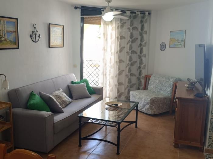 Apartamento -
                                Zahara De Los Atunes -
                                2 dormitorios -
                                6 ocupantes