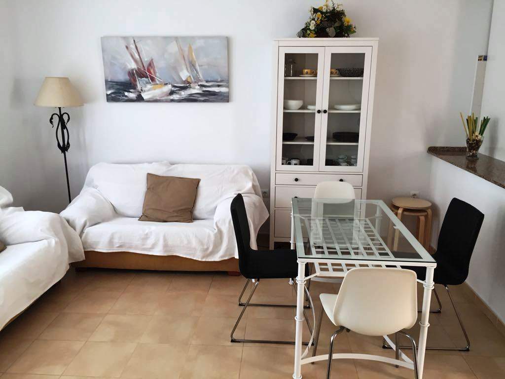 Apartamento -
                                            Zahara De Los Atunes -
                                            2 dormitorios -
                                            4 ocupantes