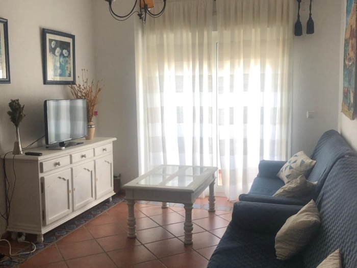 Apartamento -
                                Zahara De Los Atunes -
                                3 dormitorios -
                                7 ocupantes