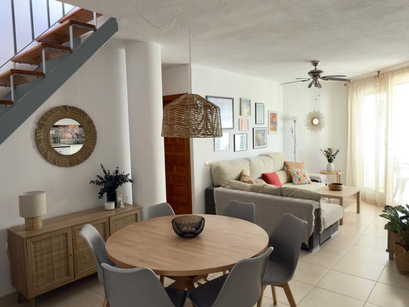 Apartamento -
                                Zahara De Los Atunes -
                                3 dormitorios -
                                6 ocupantes